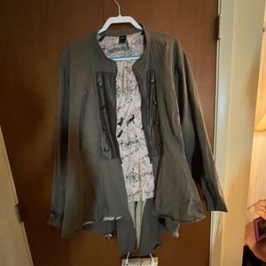 torrid Plus Peter Pan High Low Jacket ft. Faux Leather Accents & Printed Lining